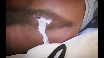 Preview 4 of Yhivi Gets Throat Cum - Que rica acabada me peg&oacute_ el semental