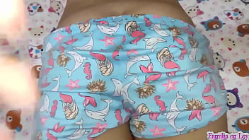 Preview 2 of Xnxx Come Videos Hd - Papi No Porfavor No Me Folles Mas - No Ni Jugar a mi Hijastra con su Movil la Follo Todo el Dia