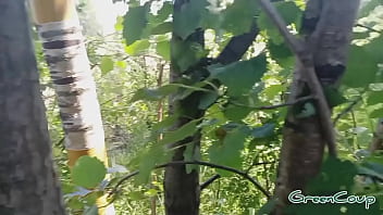 Preview 1 of Arbe Dans - Quick blow job in the woods behind the parking lot
