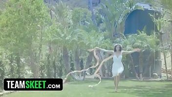 Preview 1 of Mallu Minu Kurian Full Movies - Gorgeous Brunette Violet Starr Takes Off Her Flowy White Dress And Gets Pounded