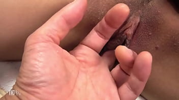 Preview 4 of Girl Gets Fingered In Public - 制服時代 〜おじさんが大好き〜   霧島ミカ  2