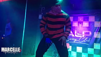 Preview 1 of Khmer T - Grupo de meninas transando com stripper no palco da boate