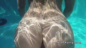 Preview 4 of Memet Surter - Amateurs twerking and fucking at party