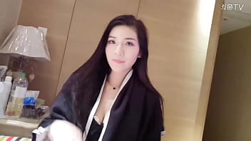 Preview 3 of Wwwfree Freesexcom - perfect leather pants girl Michiel米希儿 dance 02