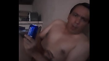 Preview 3 of Old Man Forced Daughter In Law - Desnudo tomando cerveza