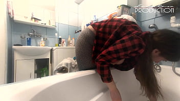 Preview 2 of Bf Xxx 12 Yos - Lena Rose downblouse while cleaning bathtube