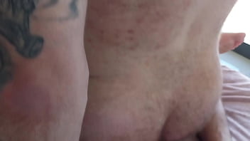 Preview 4 of Bokep Hitomi Tanaka Durasi 1 Jam - Novinha branquinha transando com macho grand&atilde_o estilo urso Nordico / Viking metedor