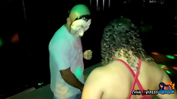 Preview 2 of Poison Wants Dick - SEXO NA BOATE PARTICULAR CHAMEI NOVINHO MARCIO BAIANO OFFICIAL E ELIANE FURACAO PRA TOMA VINHO NA MINHA CASA THE BEST IN AMARICA - COMPLETO NO RED
