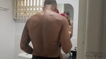 Preview 1 of Xnxx And Mon Son Xnxx - Safado nao perde uma oportunidade de me dar piroca,  meu Cukcold pegou a gente no flagra e me deu pau tamb&eacute_m fizemos uma DP em p&eacute_ deliciosa