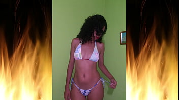 Preview 1 of Creamy Girk Real Pusy - How Jade goes to the beach,  and how she provokes men! Part 02