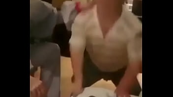 Preview 2 of Mom Caught Son Wathch Porn - El shitpost del papu