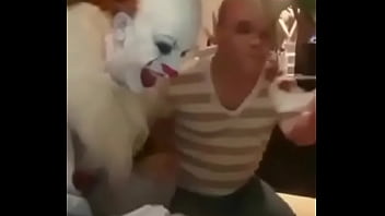 Preview 3 of Mom Caught Son Wathch Porn - El shitpost del papu