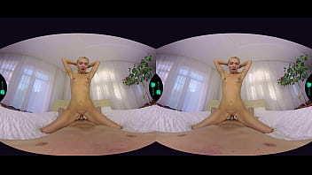 Preview 4 of Momson Story - 143-czechvr-3d-3840x1920-60fps-oculusrift-trailer-6m