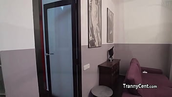 Preview 1 of Nur Ich5 - Sexy ebony tranny fucks big cock