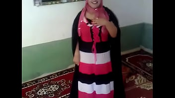 Preview 1 of Desi College Choot - hijab sexy hot