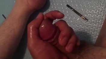 Preview 4 of Sheeting Orgasm - お風呂でチントレオナニー4