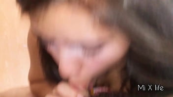Preview 4 of Dad Wap Video - Latinalgona infiel,   me hace un oral delicioso