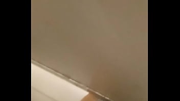 Preview 2 of Sexy Ass In Shorts - Paja en los ba&ntilde_os de uniii