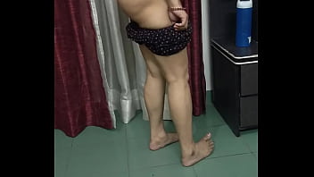 Preview 2 of Super Sex Video Saree - Desi housewife part 3