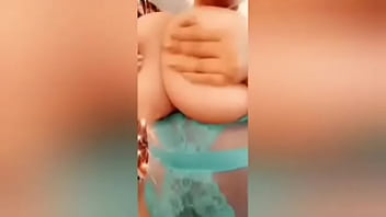 Preview 2 of Lovin Hd - Massagem nos peitos