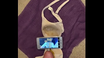 Preview 3 of Fastest Boy - Busting a phat nut on a phone and bra