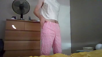 Preview 1 of Womaning Kerala - Sexy crossdresser secretary in Gingham pink pants 2