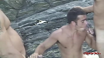Preview 2 of Sexx Hihi Sellingku - Thick Dick Twink Has A Hot Wet Threesome With Friends At The Beach!