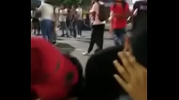 Preview 4 of Mora Lan - Mujer en tanga protestando