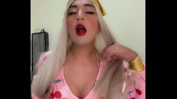 Preview 1 of Big Boote Sex - Linda transexual rosadita samuray con tetas ricas