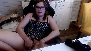 Preview 2 of Anal Casti - Gozando e lambendo o leitinho