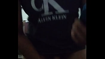 Preview 1 of Seachmass Effect Porno - Ativo dotado batendo punheta e gozando muito