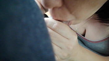 Preview 3 of Smoking Men Smoke - Mi esposa mam&aacute_ndo 2