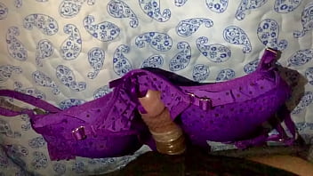 Preview 2 of Gay Pisst On Her Vagina - que rico 2