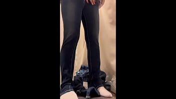Preview 2 of Son Forced Cheting Mom Sex - 【更衣室でオナニー】 隣で着替えてる人にオナニーしてるのバレそうになりました...