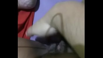 Preview 2 of A Sleep Over - Me Tocando gostoso