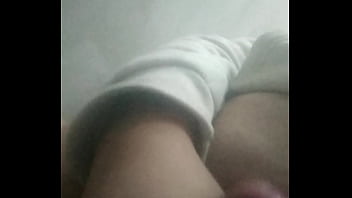 Preview 2 of Brother And Sister One Night Sex - Punhetinha da manh&atilde_.