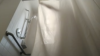 Preview 4 of Boms Sex Hot - Face a shower to start the day