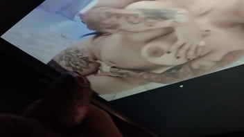 Preview 2 of Bavarian Porn Sex - Rico tributo a the milf show