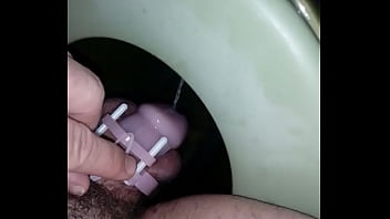 Preview 3 of Dirty Latina Perfect Blowjob - cdzinha aprendo a fazer xixi igual menina