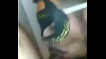 Preview 1 of Dildo Sikis - mamando verga