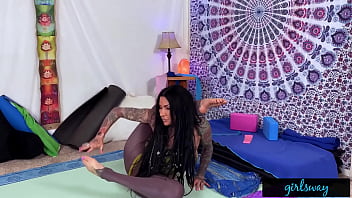 Preview 1 of Usa Mom Halp In Son Xxx Videos - Lesbian Yoga Has The Best Fingering