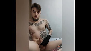 Preview 4 of Cuckold Creampie Eating Gangbang - Mais um v&iacute_deo caseiro para mostrar meu &oacute_rg&atilde_o masculino quem n&atilde_o gostou foda se