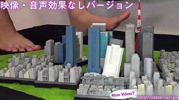 Preview 1 of Xx Za Wanaume Kufirana - Japanese Asian Giantess Vore Size Shrink Growth Fetish - More at fetish-master.net