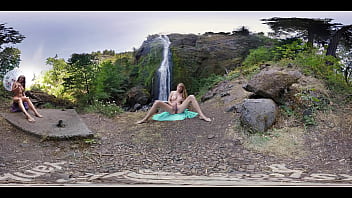 Preview 4 of Xxxxmuves - Sexy Yanks Verronica Masturbating In This 3D Video
