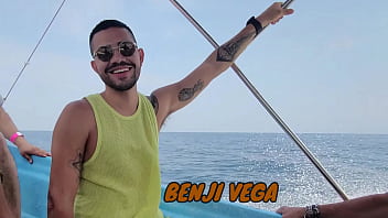 Preview 1 of Indian Desi Girl Fucked In Car - Playa nudista Puerto Vallarta 2021 with Benjivega