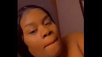 Preview 1 of 18 Year Old Omegle Show Friends - Verification video