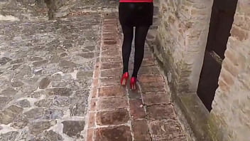 Preview 1 of Sheena Bocciolone - Laura on Heels amateur 2021. 30 minutes compilation of high heels and pantyhose