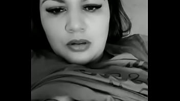 Preview 3 of Seduce Softcore - Eu Mary vaca leiteira ordenhando leite das minhas tetas