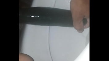 Preview 1 of Jenna Presley Fucking Mashines - me meto un pepino de 24 cm  parte ( 2 )