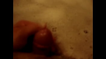 Preview 1 of Xhemester Mobile Downlod - cum in bath